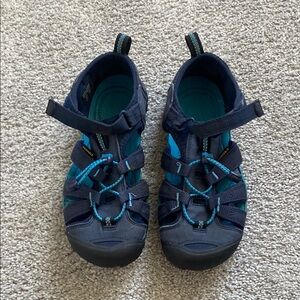Kids Navy and Teal Outdoor Sandals